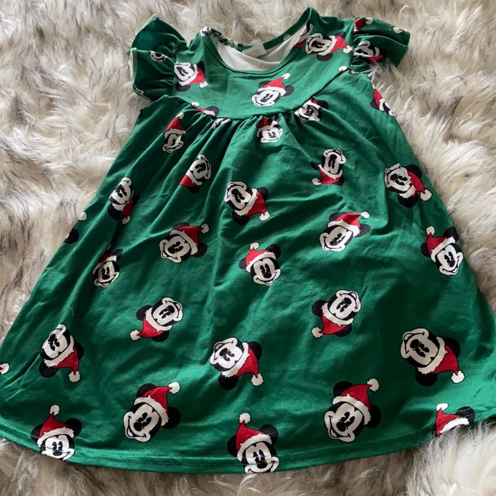 Mickey Mouse Santa Heads